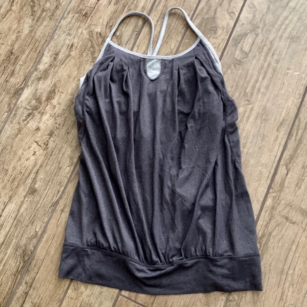 Lululemon Let it Loose Tank Size 6